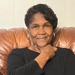 Meet your Posher, Debra